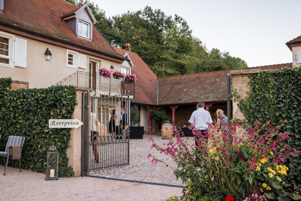 Maison D'Hotes Les Jardins De Madeleine Bernardville Bagian luar foto