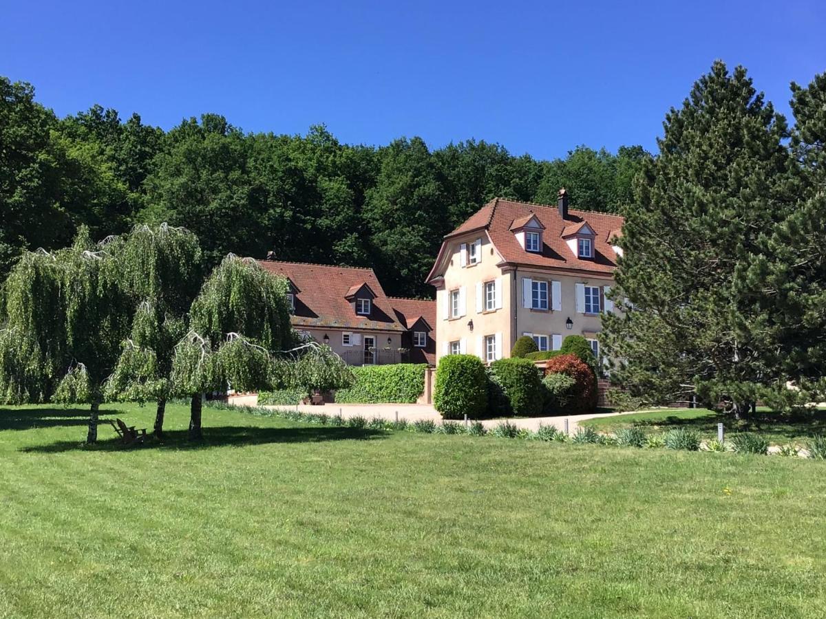 Maison D'Hotes Les Jardins De Madeleine Bernardville Bagian luar foto